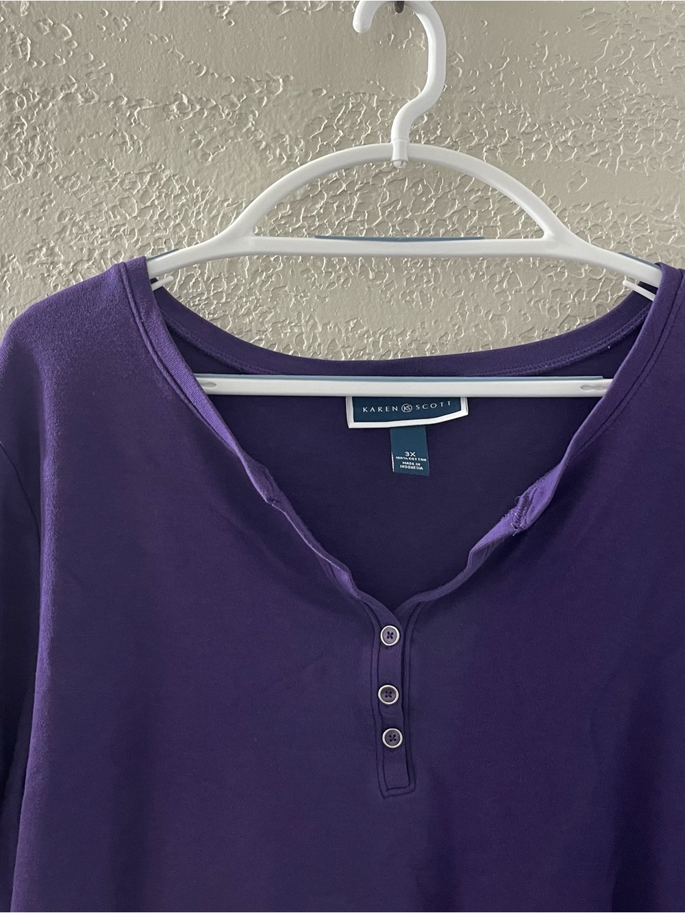 Karen Scott Women’s Deep Purple Three-Button Henley Casual Long Sleeve Top 3X - Picture 2 of 6